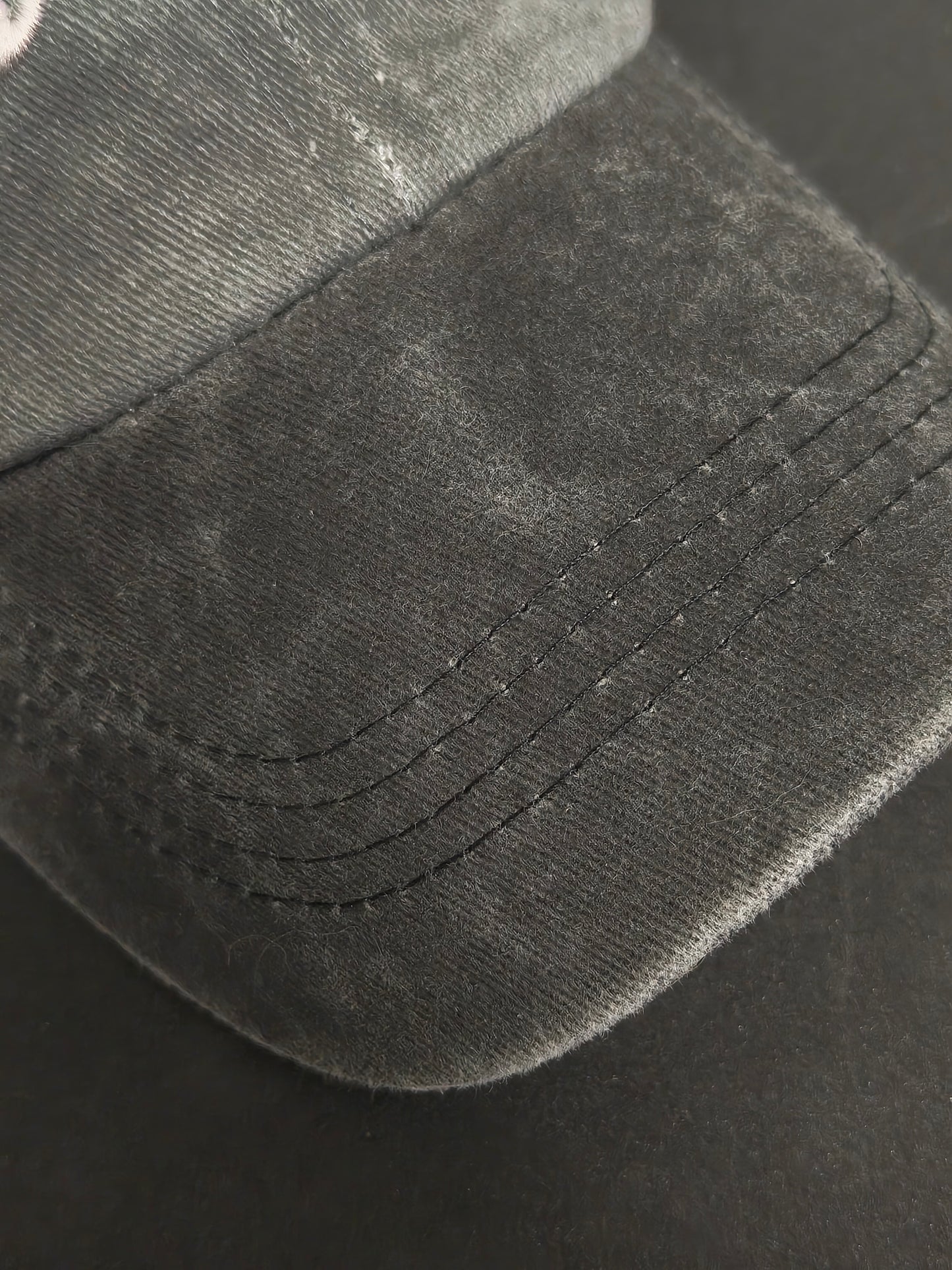 Sukeban Co Embroidery Two Tone Hat